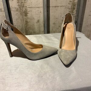 Vince Camuto Light Gray Suede Heels